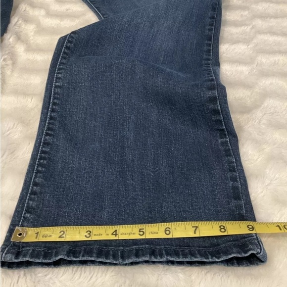 Levi’s Women’s Bold Curve Boot Cut Jeans Size 20W/36 - Picture 13 of 13